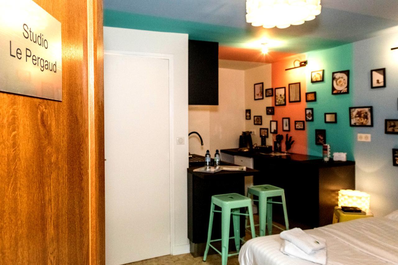 Studio Le Pergaud Topdestination-Dijon - Centre Ville - Classe 2 Etoiles Ngoại thất bức ảnh